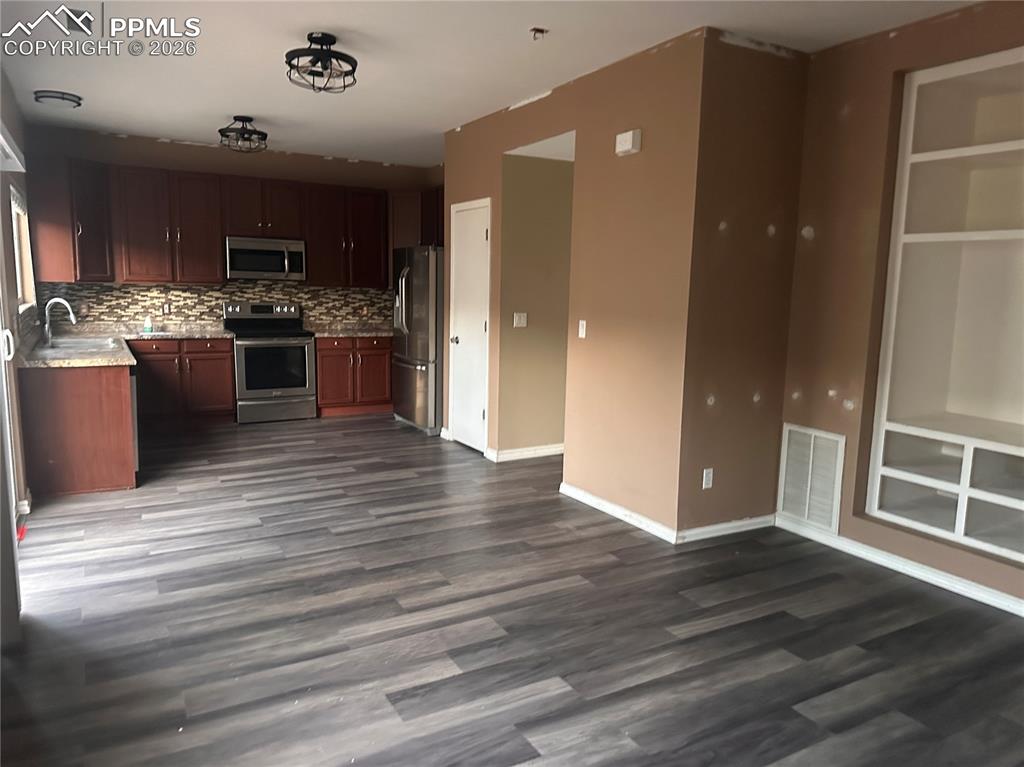 628 Prairie Star Circle Colorado Springs CO 80916