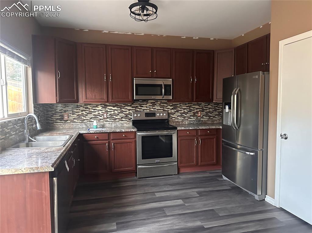 628 Prairie Star Circle Colorado Springs CO 80916