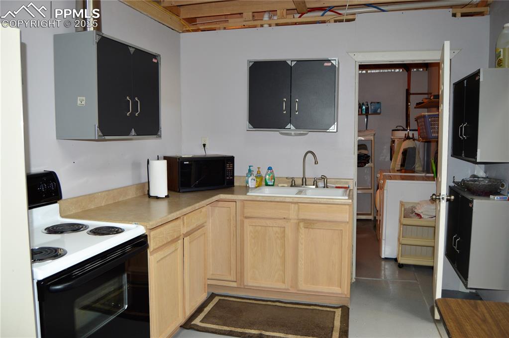 205 Hoofprint Court Walsenburg CO 81089