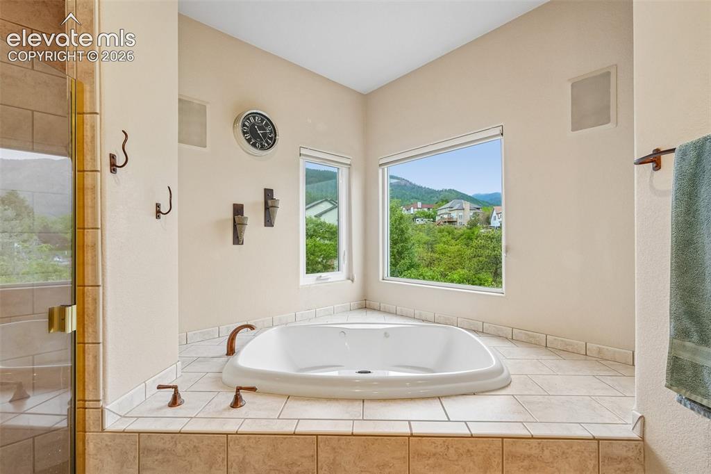 706 Orion Starview Colorado Springs CO 80906