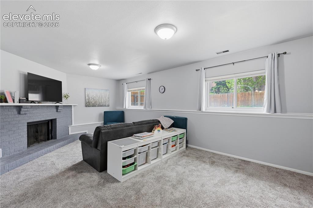 5260 Meadowgreen Drive Colorado Springs CO 80919