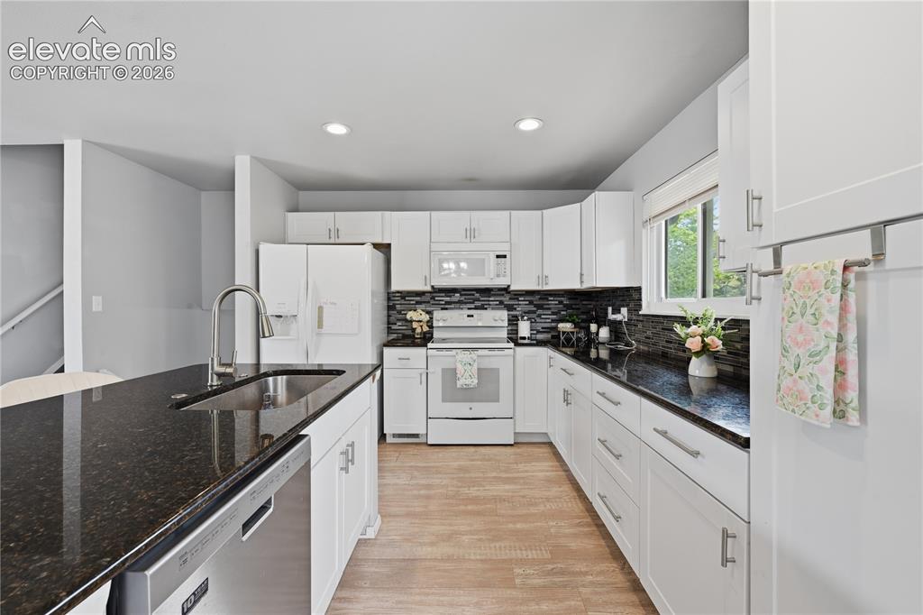 5260 Meadowgreen Drive Colorado Springs CO 80919