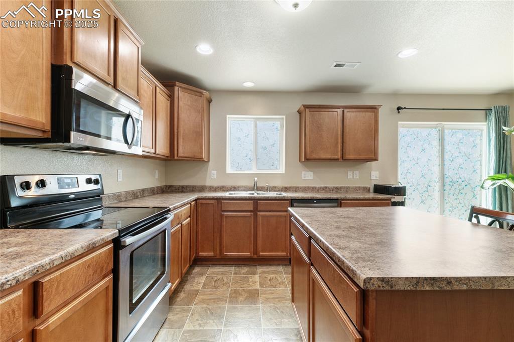 9515 Sand Myrtle Drive Colorado Springs CO 80925