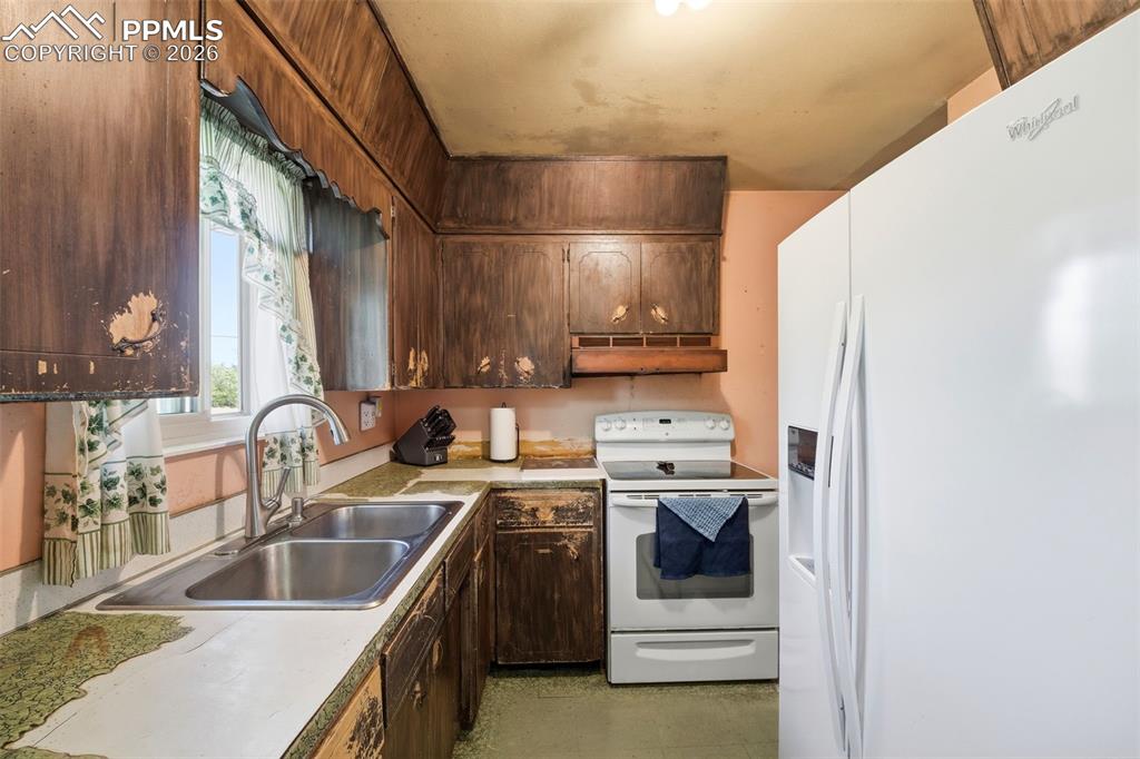 1337 Maxwell Street Colorado Springs CO 80906