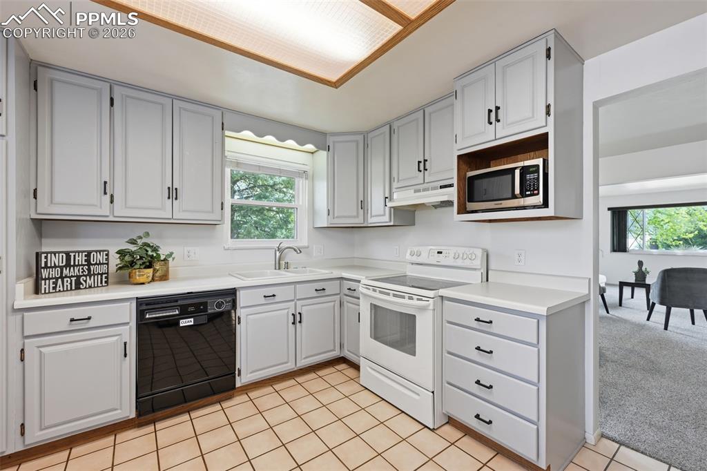 4203 Friar Lane Colorado Springs CO 80907