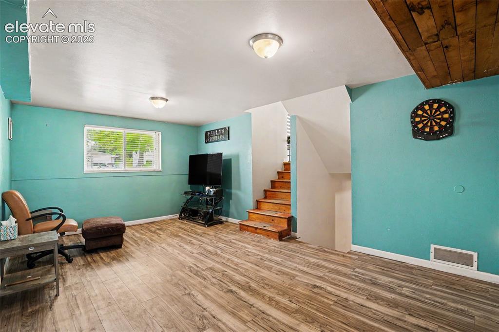 1915 Sussex Lane Colorado Springs CO 80909