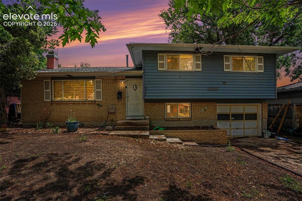 1915 Sussex Lane Colorado Springs CO 80909