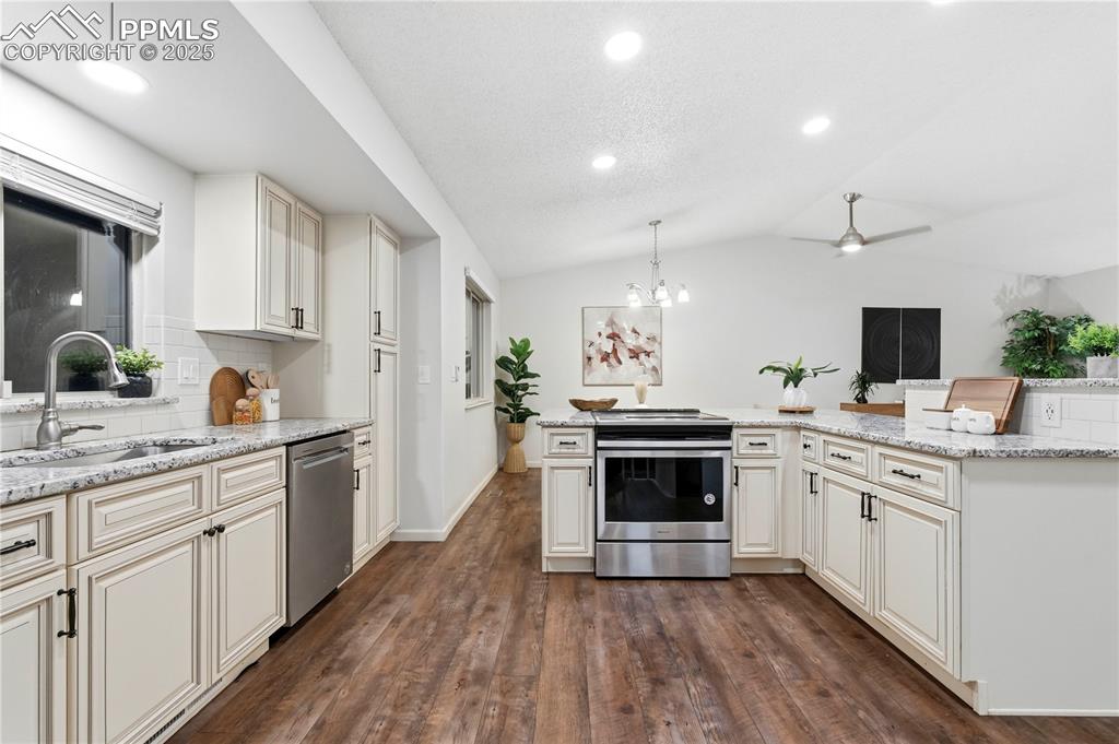 2326 Parliament Drive Colorado Springs CO 80920