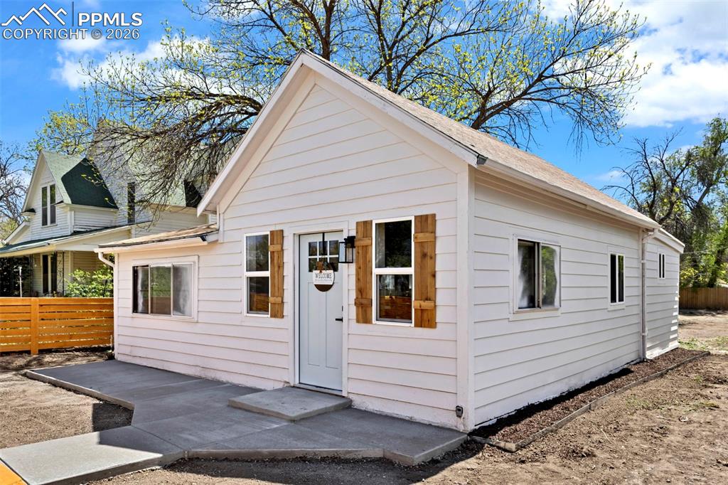 611 Maple Street Colorado Springs CO 80903