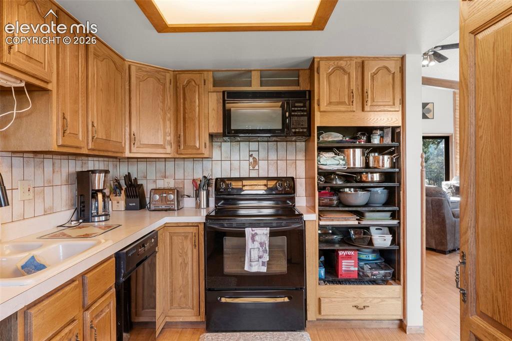 247 Pinewood Road Florissant CO 80816