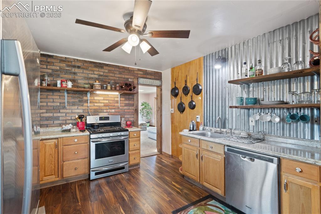 607 Navajo Avenue Simla CO 80835