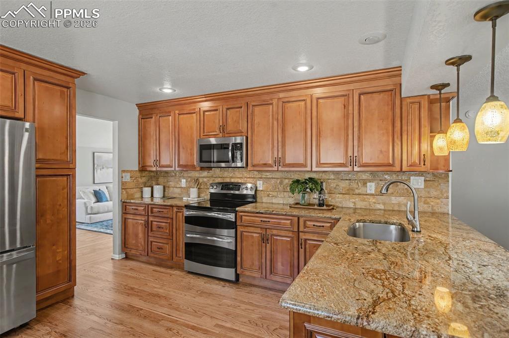 5376 W Cliff Point Circle Colorado Springs CO 80919