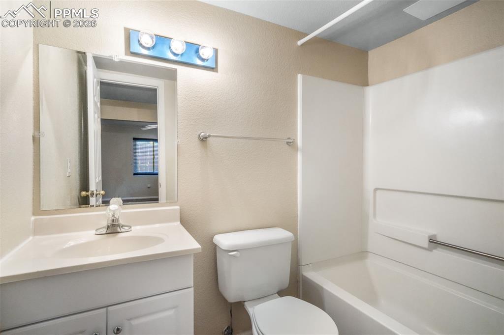 3390 Richmond Drive Colorado Springs CO 80922