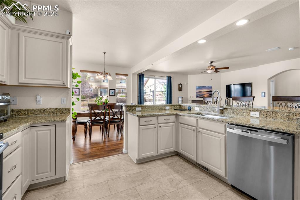 5810 Wolf Village Drive Colorado Springs CO 80924