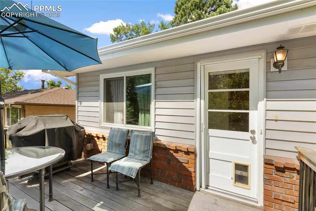 2207 Essex Lane Colorado Springs CO 80909