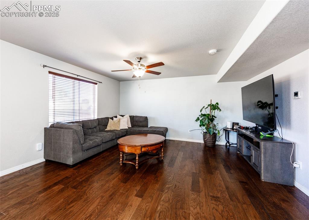 6655 Weiser Drive Colorado Springs CO 80925