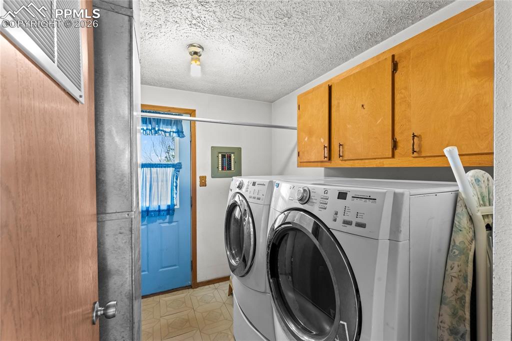 2075 Grady Court Colorado Springs CO 80915