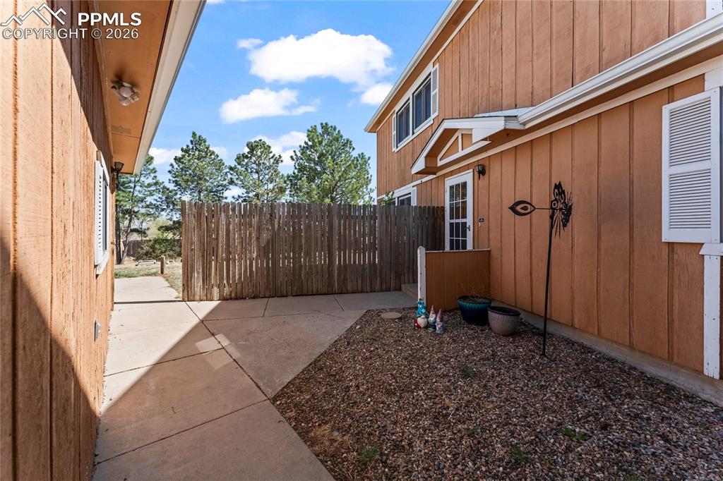 2075 Grady Court Colorado Springs CO 80915
