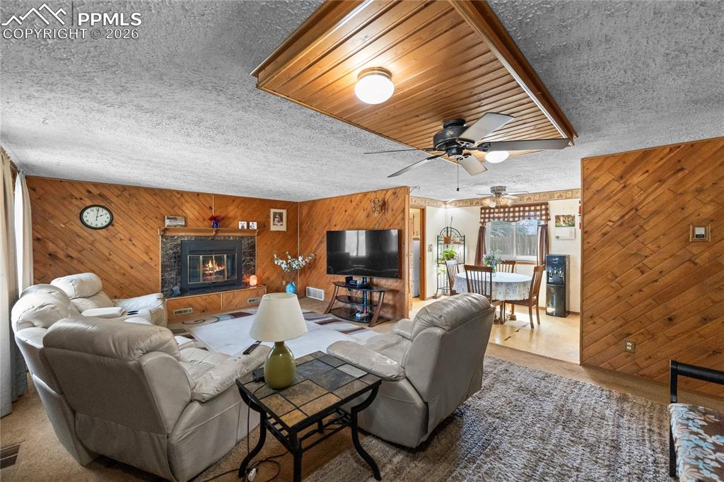 2075 Grady Court Colorado Springs CO 80915