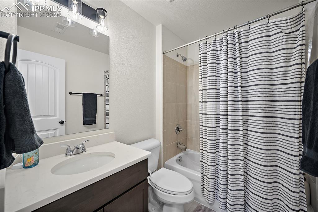 8771 Bynum Drive Colorado Springs CO 80908
