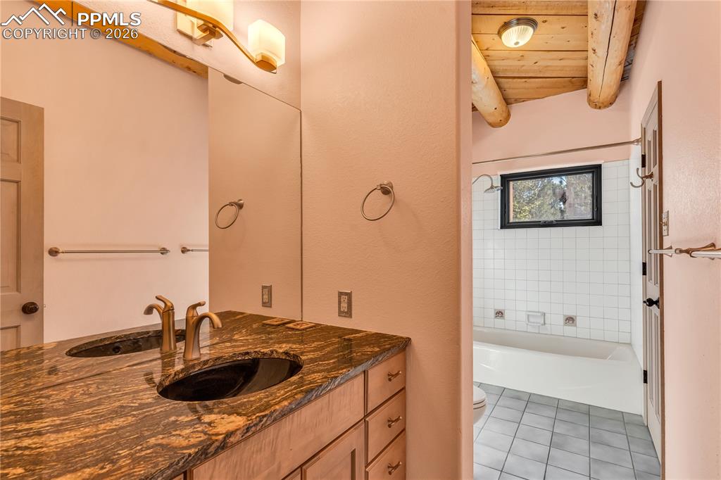 241 S Camino De Los Ranchos Pueblo West CO 81007
