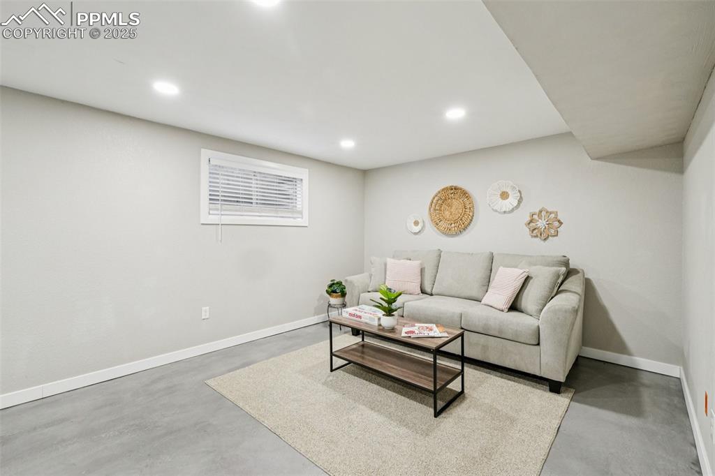 1235 Tonka Avenue Colorado Springs CO 80904