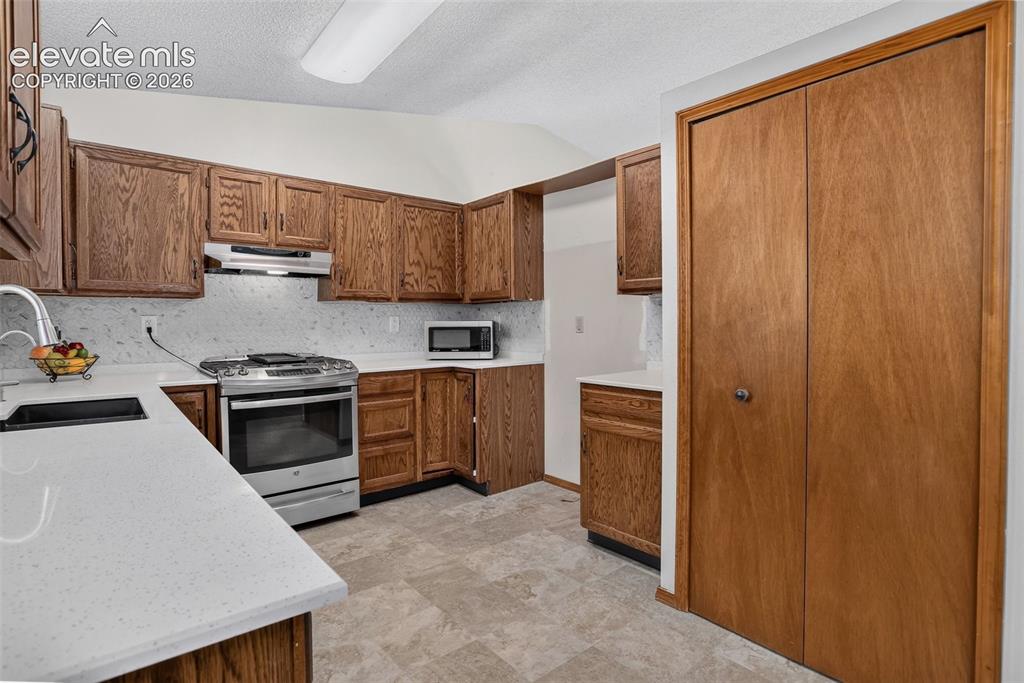 1515 Leewood Court Colorado Springs CO 80906