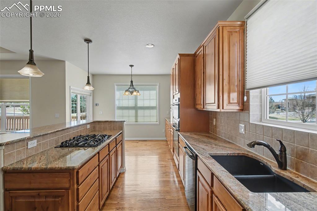 2359 Pine Valley View Colorado Springs CO 80920