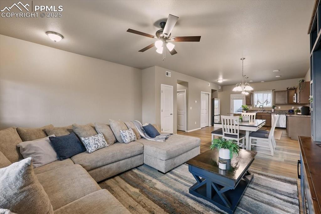 5332 Gannet Lane Pueblo CO 81008