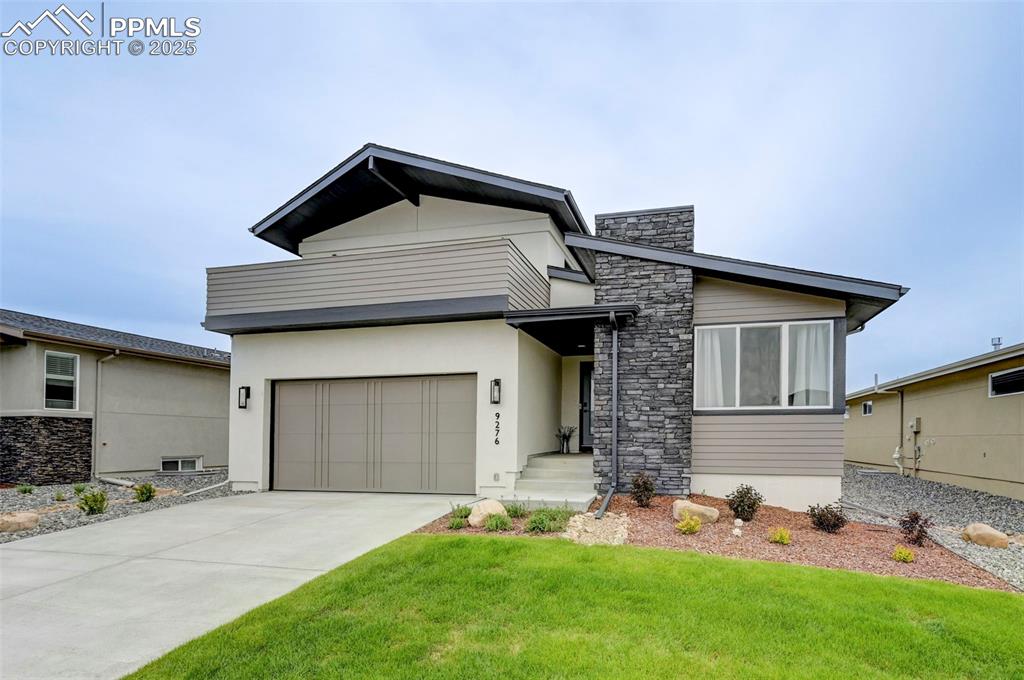 9276 Glitter Way Colorado Springs CO 80924