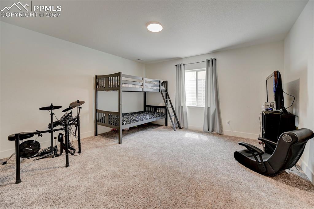 9276 Glitter Way Colorado Springs CO 80924