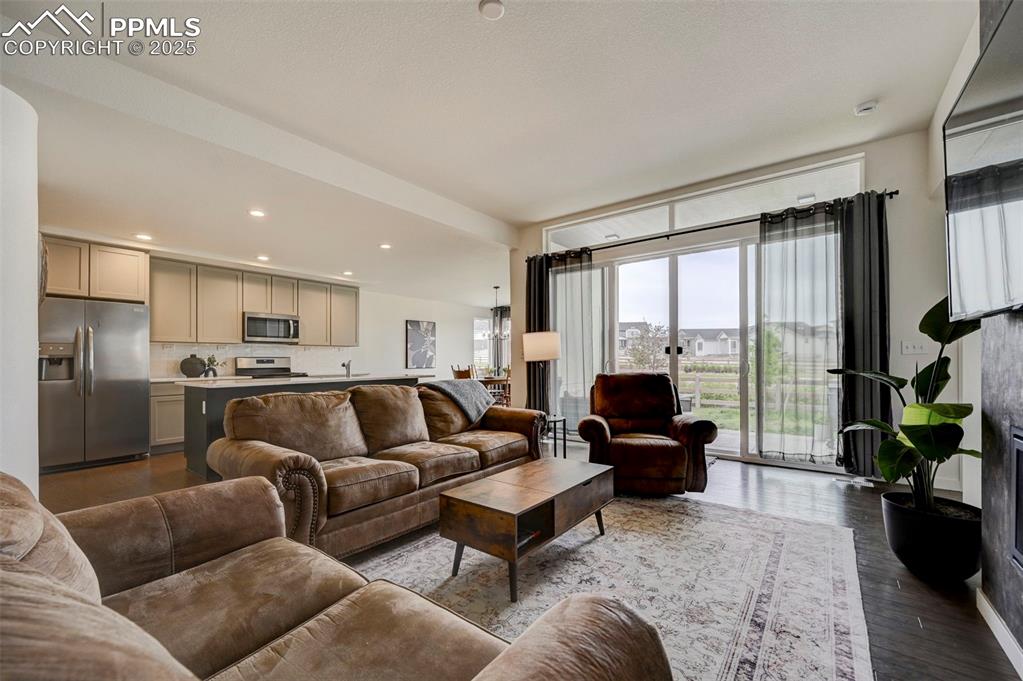 9276 Glitter Way Colorado Springs CO 80924