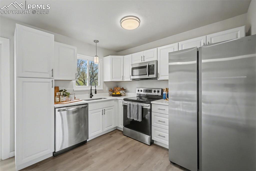 423 Eudora Street Colorado Springs CO 80911