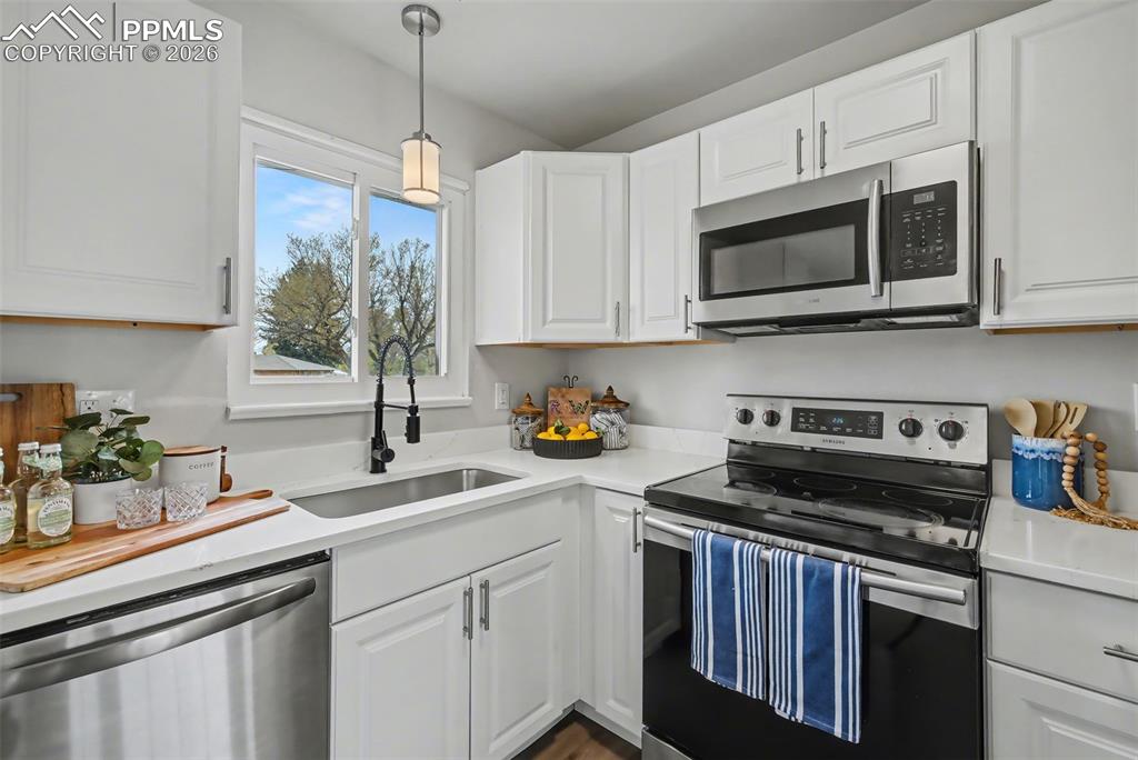 423 Eudora Street Colorado Springs CO 80911