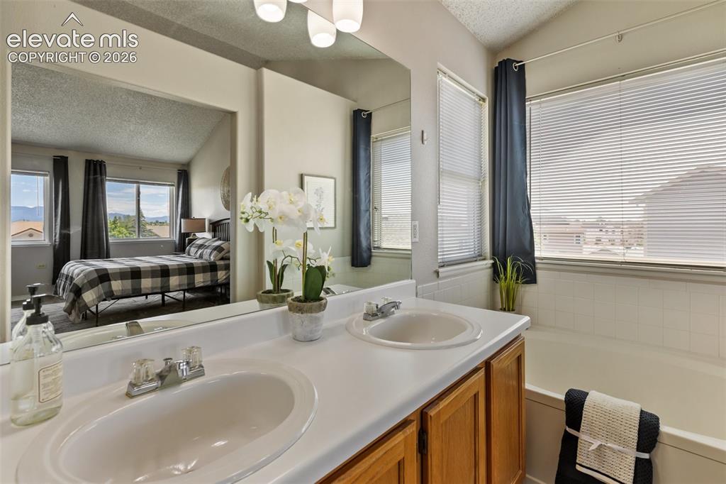 6765 Bear Tooth Drive Colorado Springs CO 80923