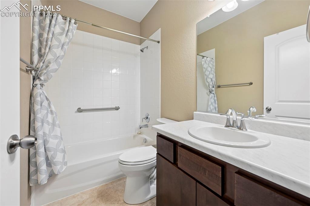 6208 Ashmore Lane Colorado Springs CO 80927