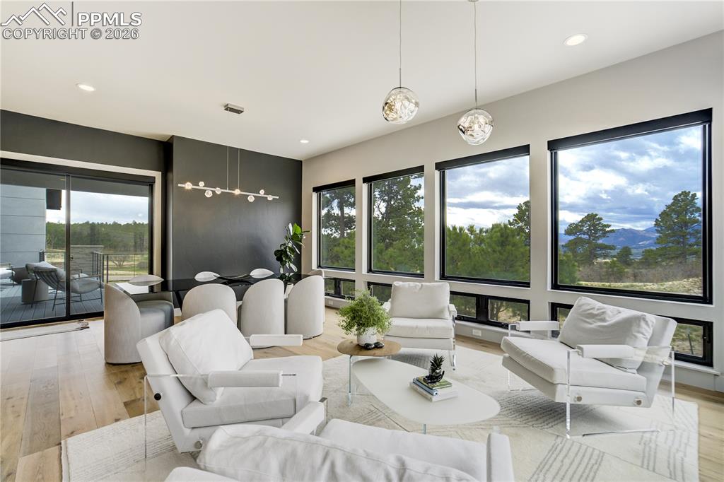 17110 Copper Valley Court Monument CO 80132