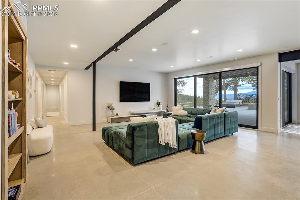 17110 Copper Valley Court Monument CO 80132