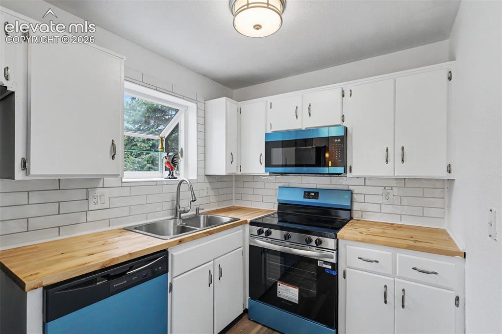 4857 Webb Drive Colorado Springs CO 80916