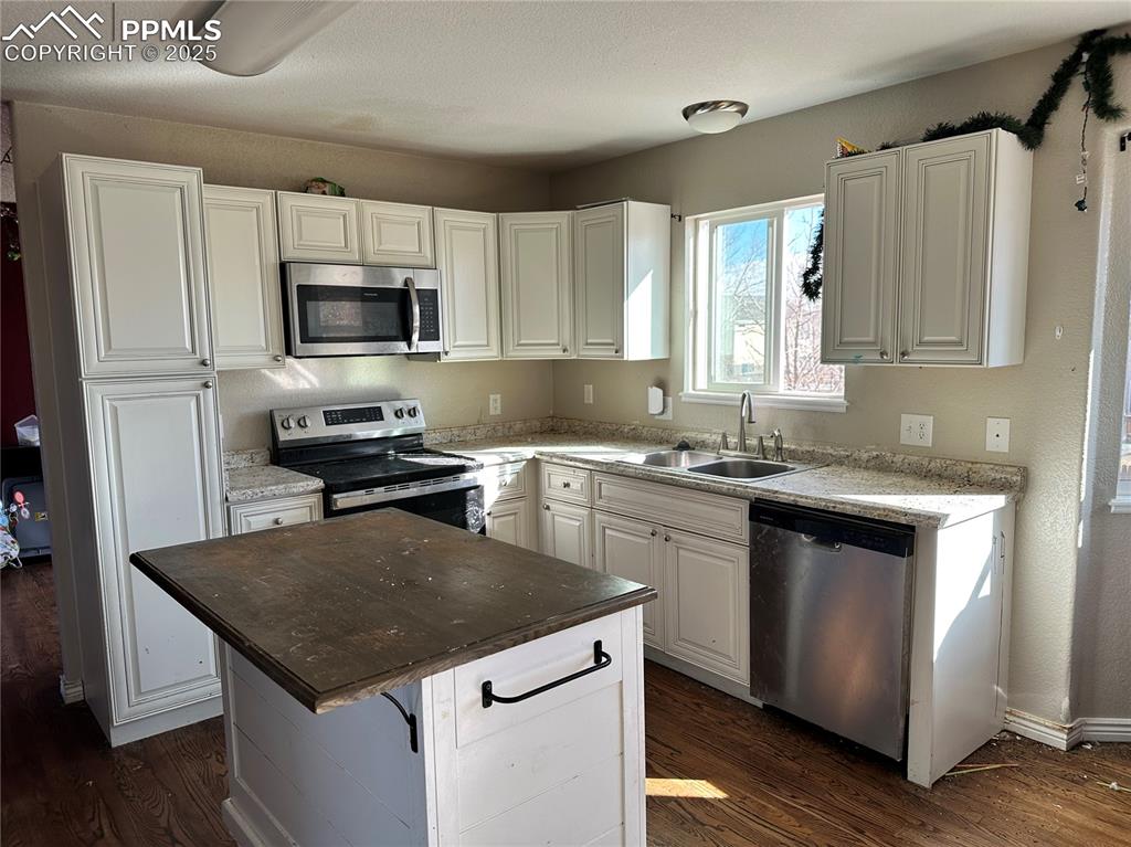 965 Ancestra Drive Fountain CO 80817