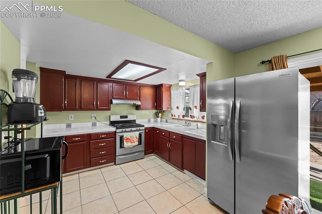 3450 Post Oak Drive Colorado Springs CO 80916