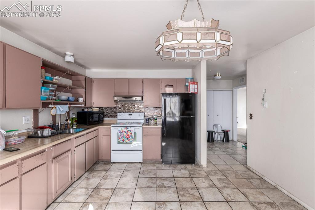 Colorado Springs CO 80903