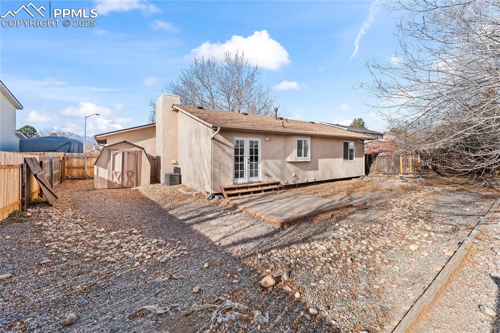 2355 Heathercrest Drive Colorado Springs CO 80915