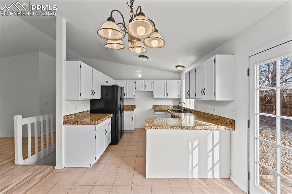 2355 Heathercrest Drive Colorado Springs CO 80915