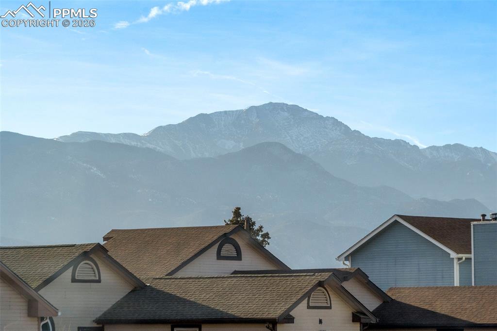 1445 Crippen Court Colorado Springs CO 80916