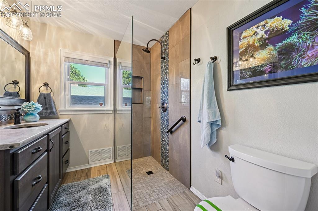 1055 N 18th Street Colorado Springs CO 80904