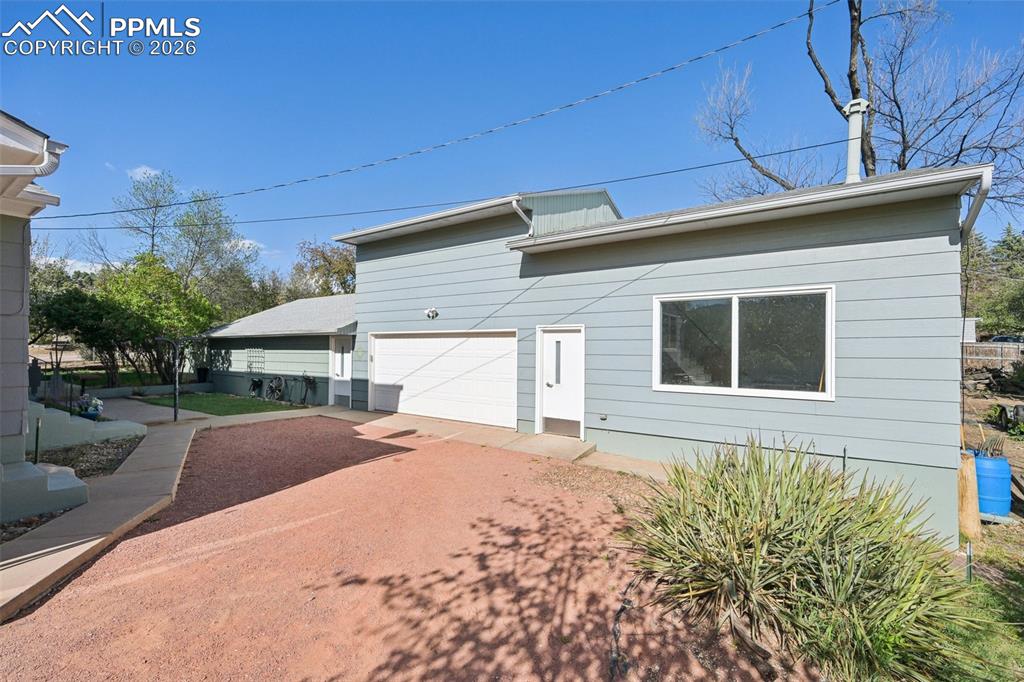 1055 N 18th Street Colorado Springs CO 80904