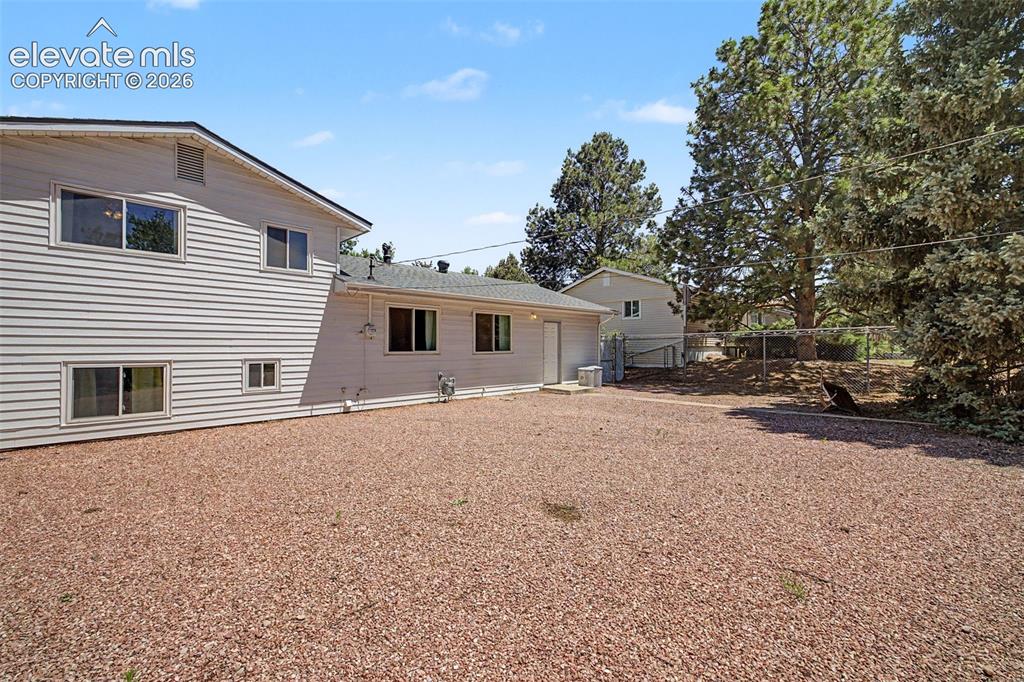 712 Lansing Drive Colorado Springs CO 80909
