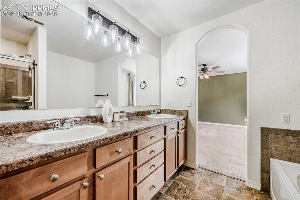 11577 Hibiscus Lane Colorado Springs CO 80921