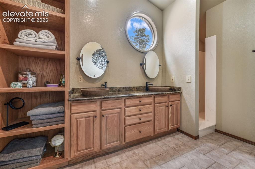 1402 Mica Lane Colorado Springs CO 80906